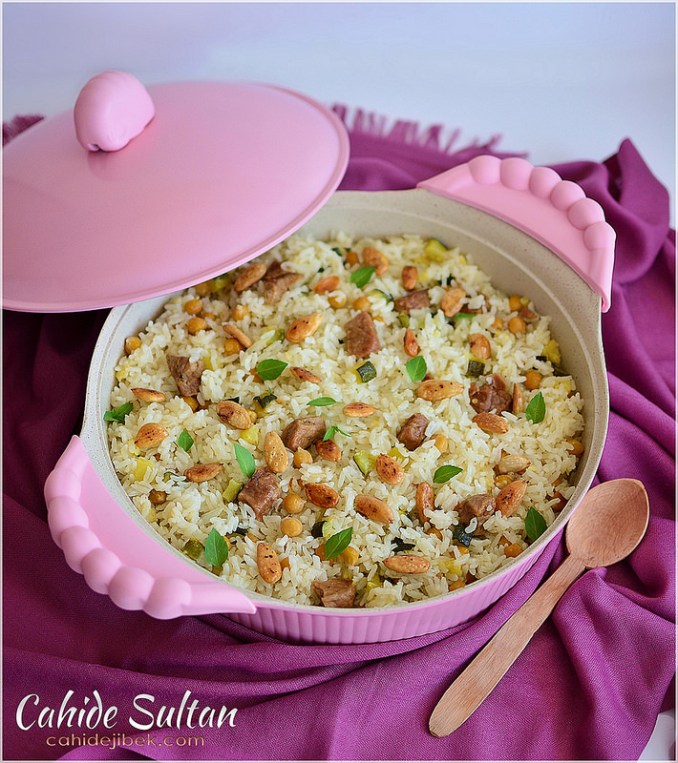 18693631308_9eb2c703a3_c