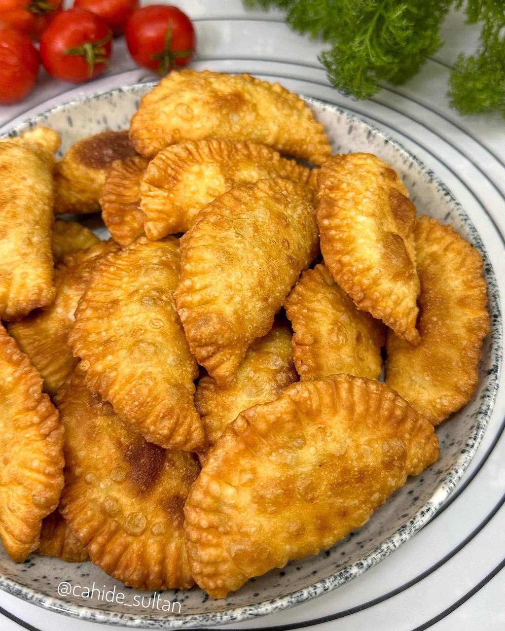 Kabartma Tozlu Pişi