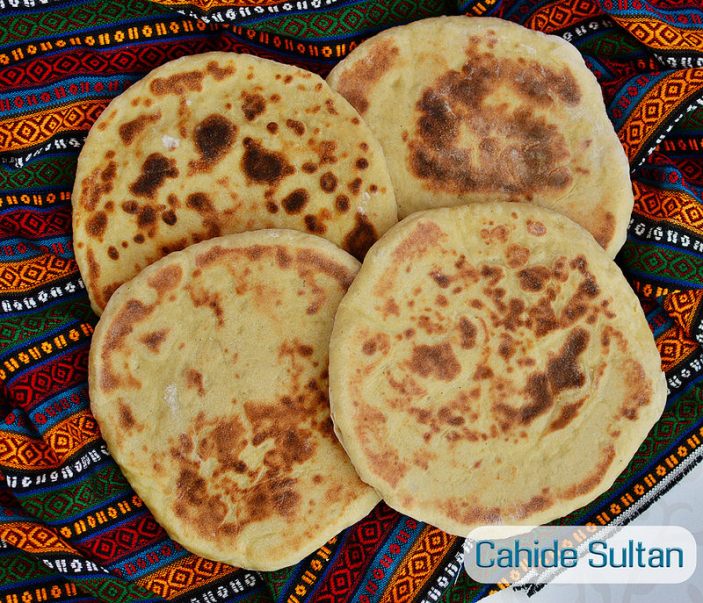 21868215429_879c761d70_c