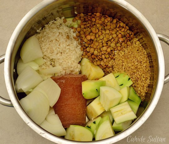 21866436839_755b0dc665_z