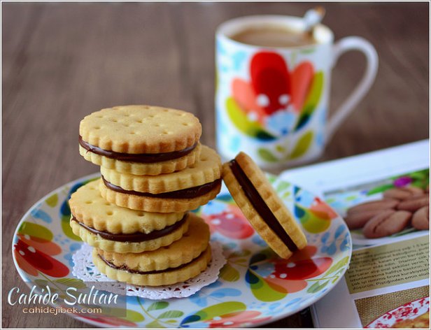 18477521928_5091e61c78_z