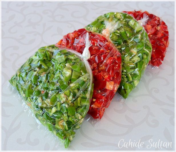 21775654835_63961a26c9_z