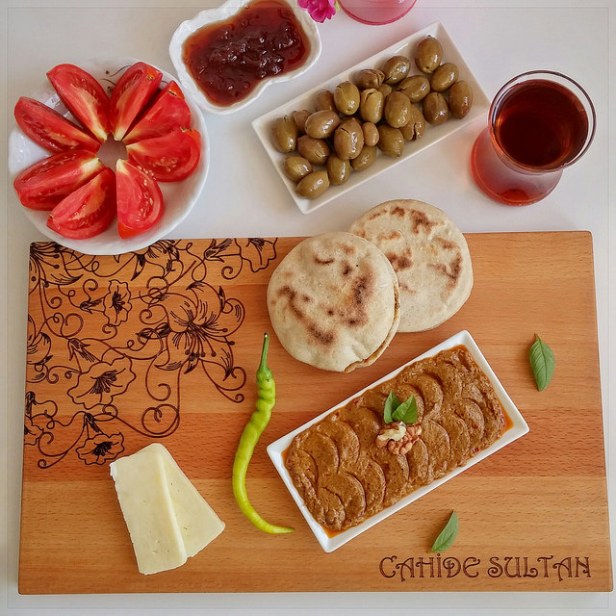 20178084291_7051a208c8_z