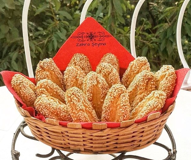 11296913_347910278712977_1822850059_n