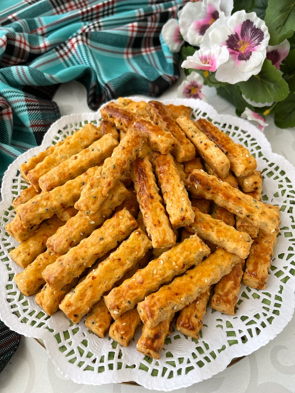 Acılı Tuzlu Kurabiye Tarifi